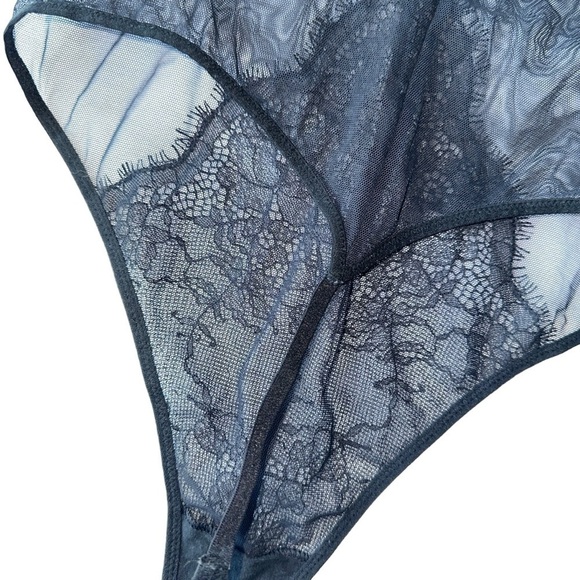 VICTORIA'S SECRET SEXY BLACK LACE MESH SLIP-ON BODYSUIT ONE-PIECE LINGERIE S - Picture 6 of 16